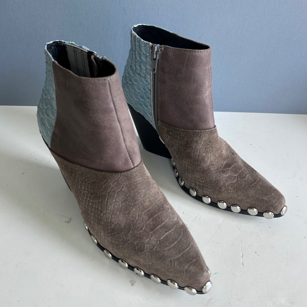 Jeffrey Campbell Cowboy Ankle Booties Size 6 Studded Wedge Western Patchwork